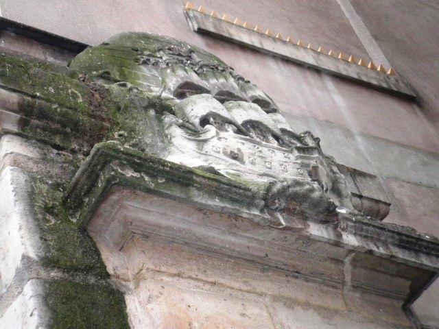 Fontaine Maubuée Un des plus anciens point d’eau parisien : la Fontaine Maubuée