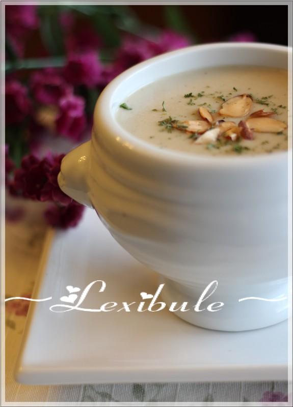 Crème d'endives aux amandes Crème d'endives aux amandes