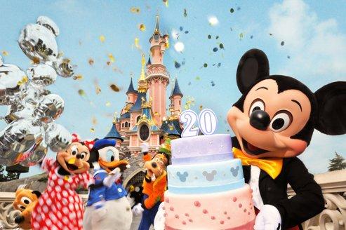 Demain Disneyland Paris fête ses 20 ans (comme moi ) !