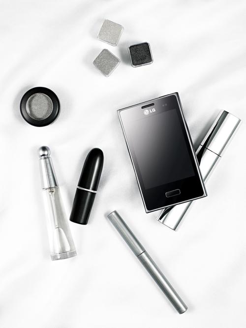 LG Optimus L3 Style LG Optimus L3 Style