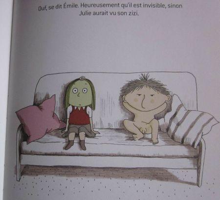 Emile est un enfant comme les autres. Presque comme les autres. IMG_7203