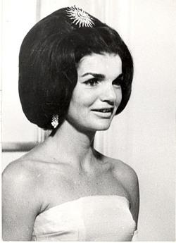 Jackie O Revue de Presse : Mon Sac de Fille a voté pour L’Officiel du mois d’Avril