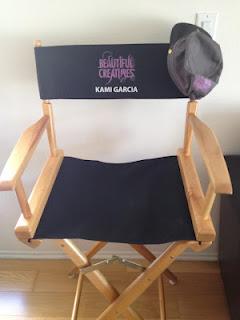 Les Chaises de Margaret Stohl et Kami Garcia ! Les Chaises de Margaret Stohl et Kami Garcia !