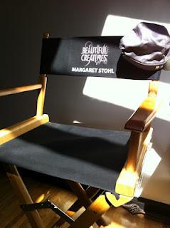 Les Chaises de Margaret Stohl et Kami Garcia ! Les Chaises de Margaret Stohl et Kami Garcia !
