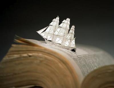 Plongez dans des livres sculptés en 3D