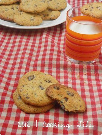 ♥ Cookies au Son d'Avoine et Pépites de Chocolat P4120012
