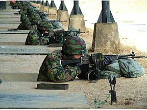 ROTC, étudiant et officier 9739.jpg