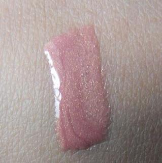 Lise Watier Plumpissimo Nude Swatch