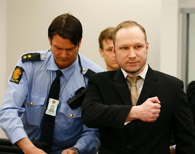 Tueries en Norvège : qui est Breivik ?