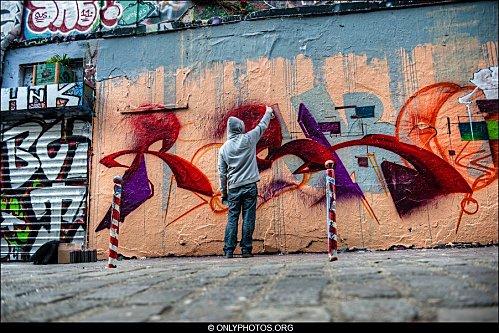 Graffs et Graffeurs. La Friche, rue Desnoyez, Paris. HDR. HDR- graff-rue-denoyez-0002