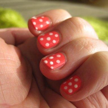 Pois rose & blanc 2- lubies de Louise manucure n°3