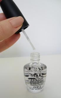 Vernis Start to Finish de OPI - Base, Fortifiant et Top Coat Le vernis start to finish d’OPI