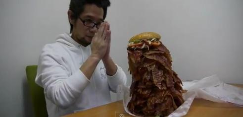 burger king Burger King : 1050 tranches de bacon dans un Whopper