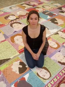 Deux fois María: Une artiste qui travaille pour les femmes
