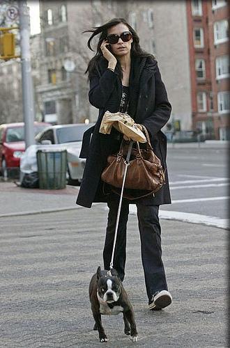 Famke Janssen à NYC / Tina Fey sur le plateau de tournage de la série “30 Rock” Famke Janssen à NYC / Tina Fey sur le plateau de tournage de la série “30 Rock”