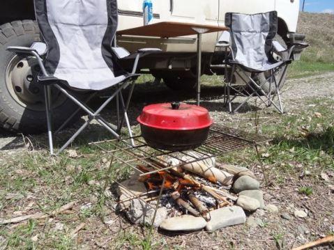 Four à pain steppe L’homme à la hache