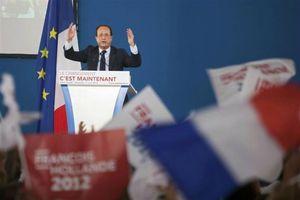 Allo cucul tion ! 2012-04-01T164829Z_1_APAE8301AOV00_RTROPTP_3_OFRTP-HOLLANDE-LA-REUNION-20120401