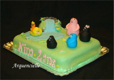 Gâteau Barbapapa cascade modelages