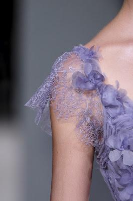 The pearls of fashion : Revue de détail haute couture P/E 2012