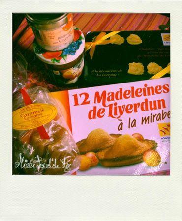 Week end et cadeaux !!! DSCN0554-pola