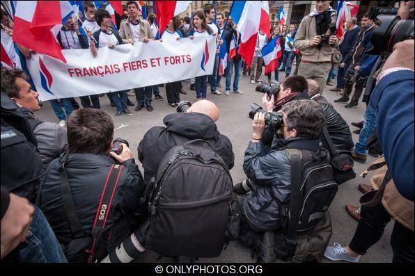 Manifestation du premier mai 2012 du Front National, Paris. manifestation-premier mai-front-national-paris-0010