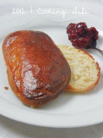 ♥ Petits Pains aux Lait tout moelleux {Idéal pour les petits déjeuners en Famille} P4160003