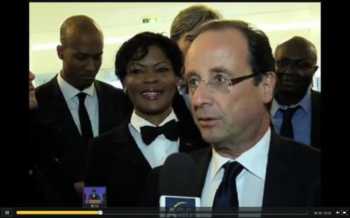 FH et CAM Calixthe Beyala et François Hollande (Palais des congrès le 14 avril 2012)