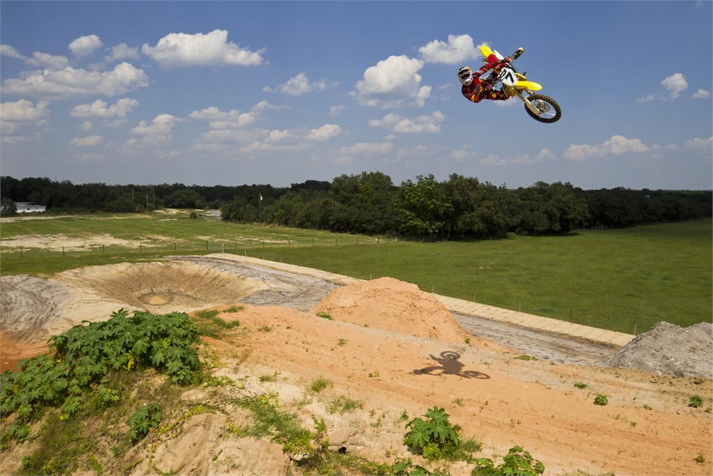 jamesstewart1 Stewart quitte Yamaha JGR pour Suzuki
