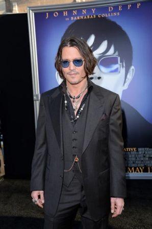 Johnny_Depp_Premiere_Warner_Bros_Pictures_ih37W9uuxHBl.jpg