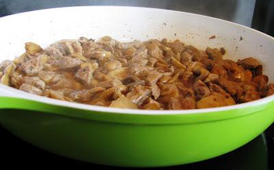 Emincé de veau aux champignons Emincé de veau aux champignons