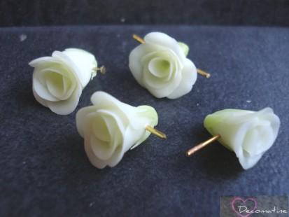 4 perles roses blanche en porcelaine froide
