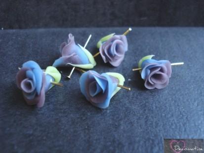 5 perles roses bleues-violettes en porcelaine froide