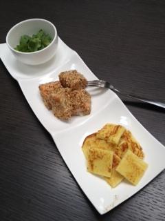 dés de saumon au sésame et galette de pommes de terre DU SAUMON ET UN RESTE DE PUREE