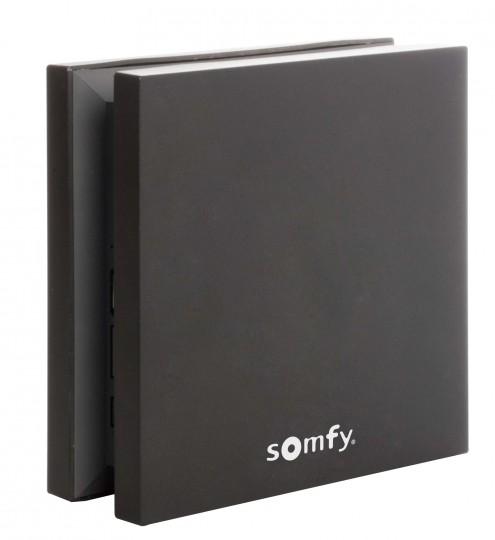 SomfyBox VD21 495x540 SOMFY lance sa SOMFY Box pour simplifier la domotique 