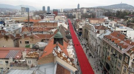 Carte postale d’une ligne rouge (Sarajevo)