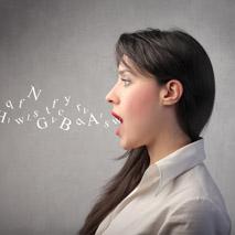 Parler tout seul n'est pas si étrange Parler tout seul n'est pas si étrange