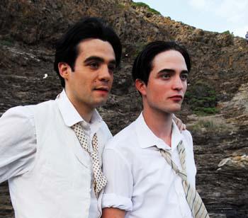 Vous voulez du Robert Pattinson, encore et encore ? :) Vous voulez du Robert Pattinson, encore et encore ? :)