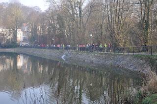 Le Trail du Josas : 3 courses nature (35,23 et 12km) en plein cœur de la vallée de la Bièvre dans les Yvelines. Moi, je l'ai fait en Trail Nordique. Le Trail du Josas : 3 courses nature (35,23 et 12km) en plein cœur de la vallée de la Bièvre dans les Yvelines. Moi, je l'ai fait en Trail Nordique.