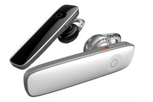 m155 300x200 iPhone: bien choisir son oreillette Bluetooth !