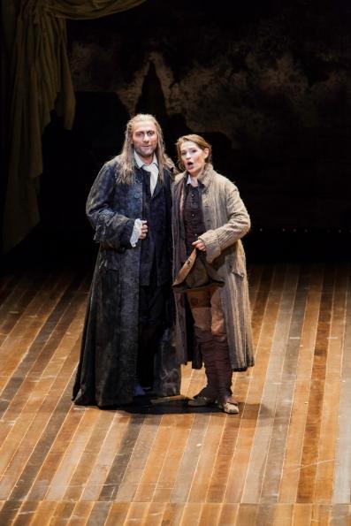 Koch Courjal1 GRAND THÉÂTRE DE GENÈVE 2011-2012 : MIGNON d’Ambroise THOMAS (Dir.mus :Frédéric CHASLIN Ms en scène Jean-Louis BENOÎT, avec Diana DAMRAU et Sophie KOCH) le 18 mai 2012