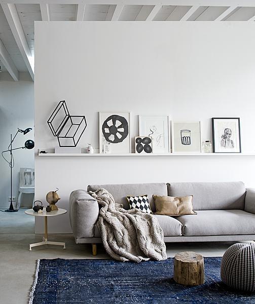 DECOuvrir-graphique A black & white graphic and geometric mix