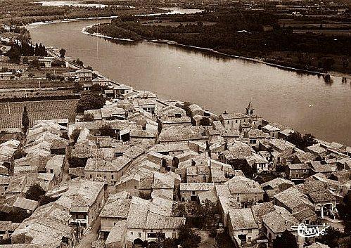 Un Tombeau sur le Rhône. Fsaut