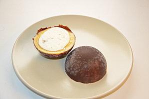 dome-chocolat--creme-vanille-ALSA-et-meringue--21-.JPG