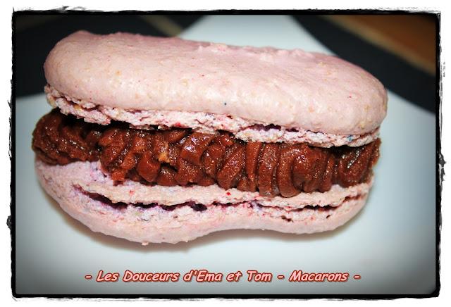 Macarons façon éclairs au chocolat Macarons façon éclairs au chocolat