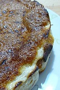 tarte au yaourt et aux framboises P1150226.JPG