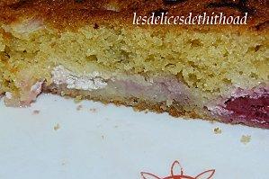 tarte au yaourt et aux framboises P1150233.JPG