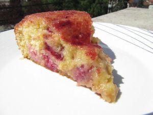 Moelleux citronné aux framboises IMG_5657