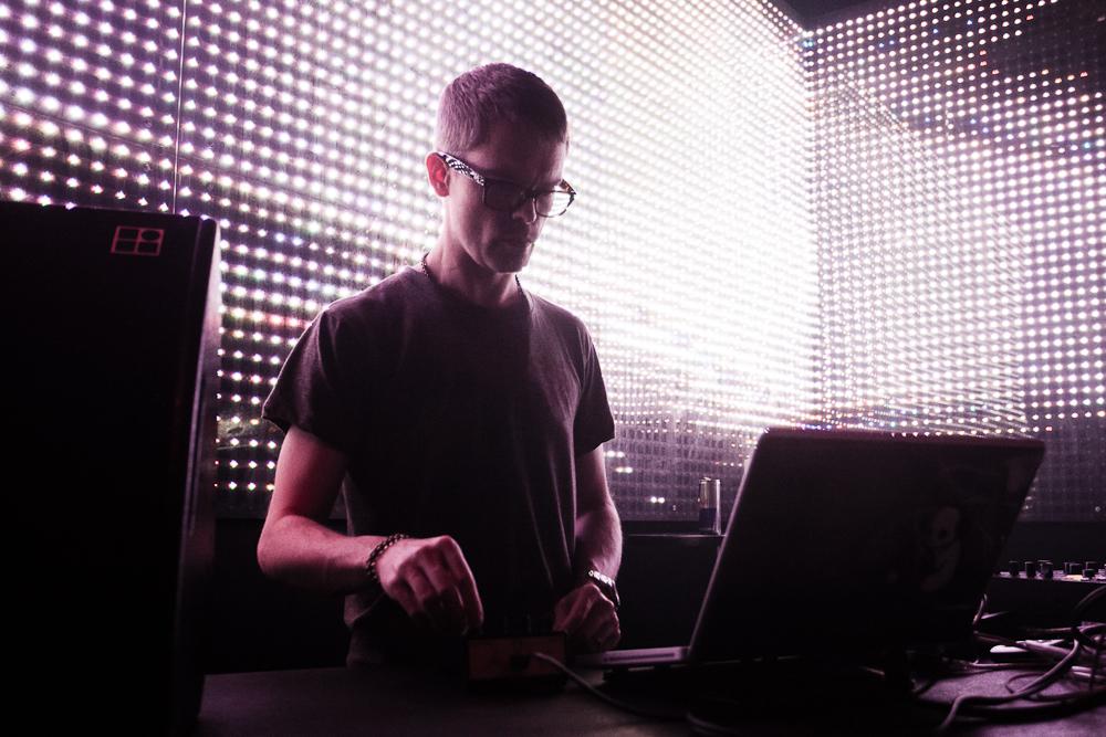 Tweak and Shout - Sound Factory Nuit 2 NS 2012 BD©b rob 7 Nuits sonores 2012 : jour 2 et nuit 2