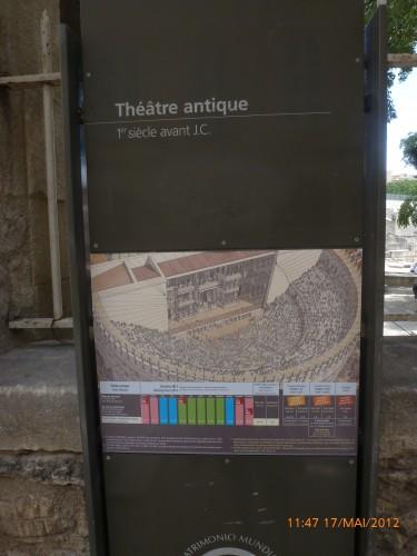 Nous avons aimé le théâtre d'Arles(photos perso) arles 17 mai 2012 130.jpg