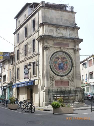 Nous avons aimé à Arles la fontaine Pichot(photos perso) arles 17 mai 2012 086.jpg